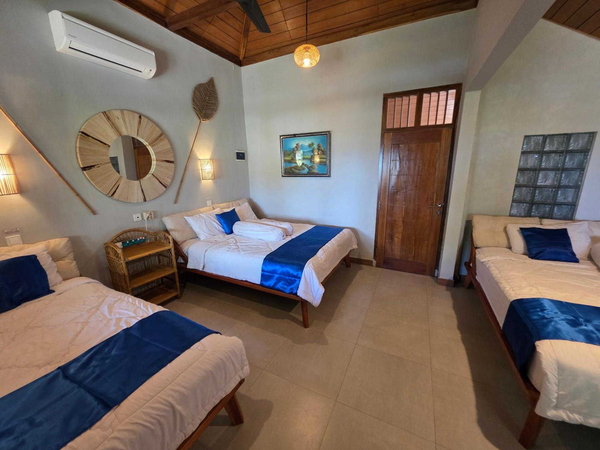 Istana Ombak Eco Resort Pacitan Buitenkant foto